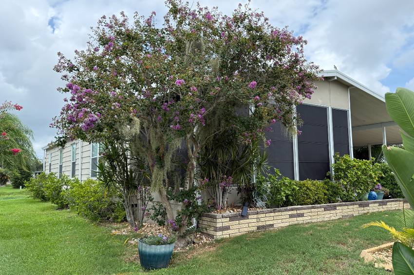 8108 Lakeview Dr N a Ellenton, FL Mobile or Manufactured Home for Sale